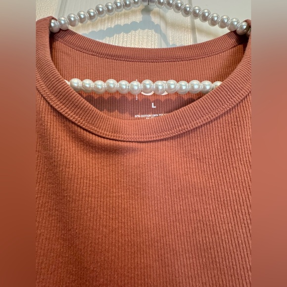 Women's SO tank top - ribbed - stretchy - dusty orange - worn a few times. BOGO - Picture 5 of 8